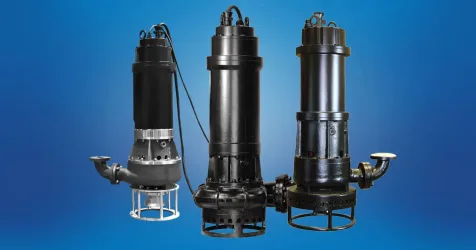 hevvy-pumps-hs-series Set of three black submersible pumps against a blue background, highlighting durability and capability for handling harsh industrial processes.